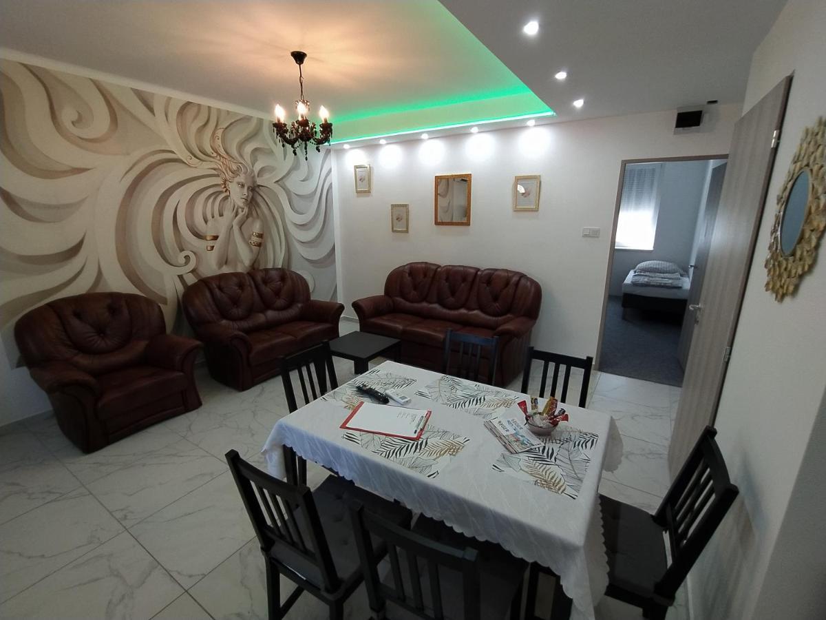 Emmabella Apartmanok Eger Extérieur photo