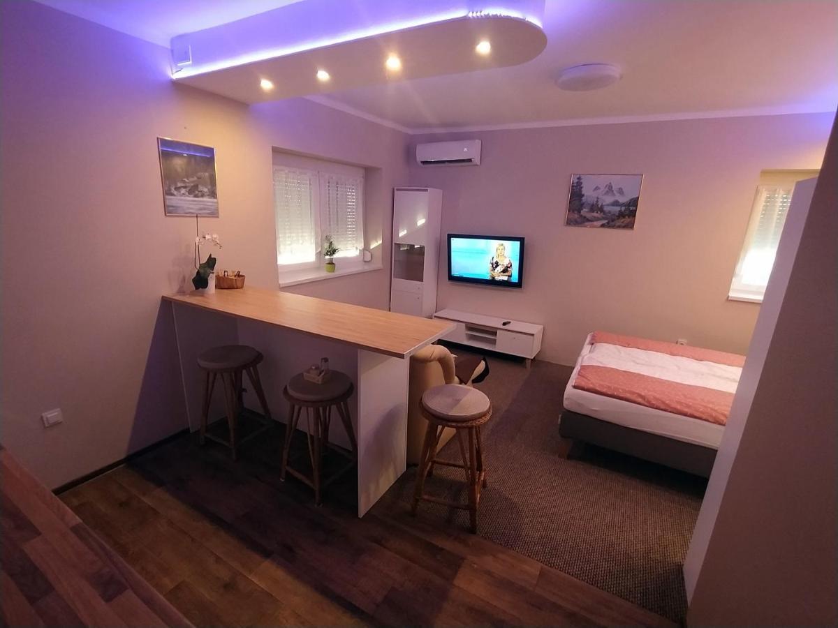 Emmabella Apartmanok Eger Extérieur photo