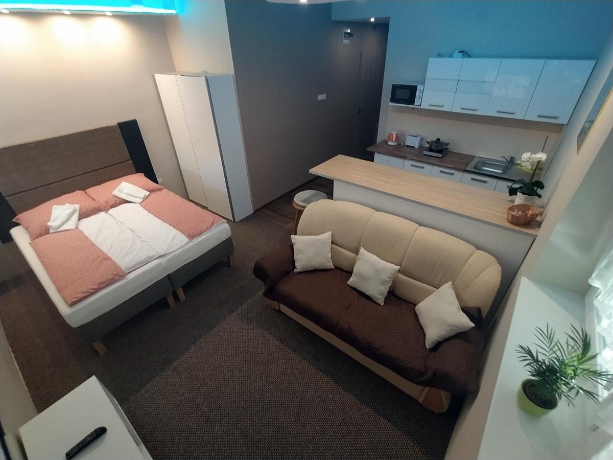Emmabella Apartmanok Eger Extérieur photo